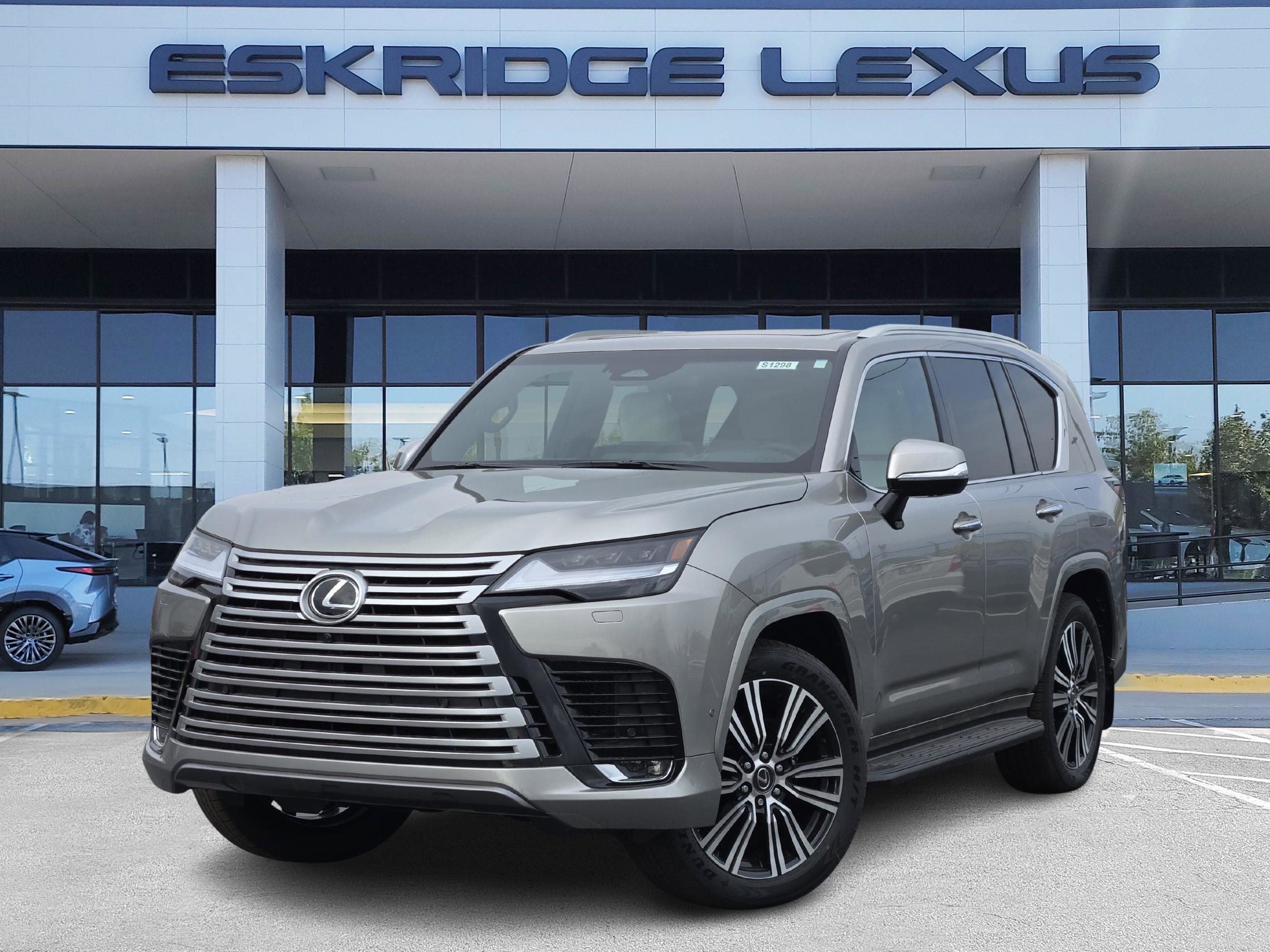 2025 Lexus LX Luxury's photo