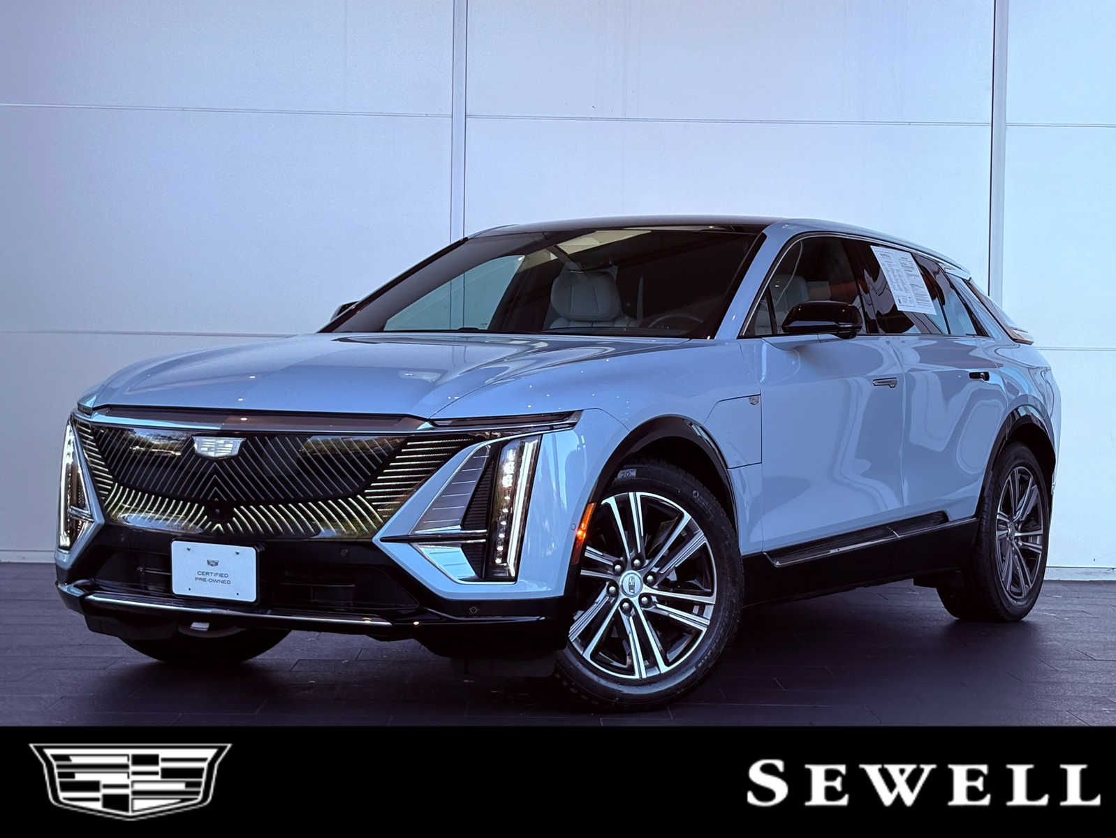 2024 Cadillac LYRIQ Luxury 1's photo