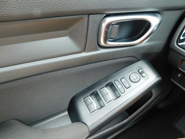 2025 Honda Civic Hatchback Sport photo 23