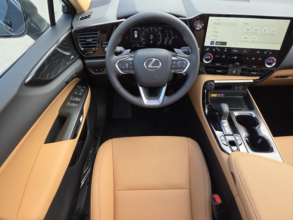 2026 Lexus NX 350 Premium photo 4