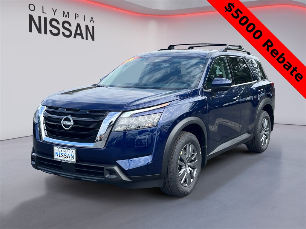 2025 Nissan Pathfinder SV's photo