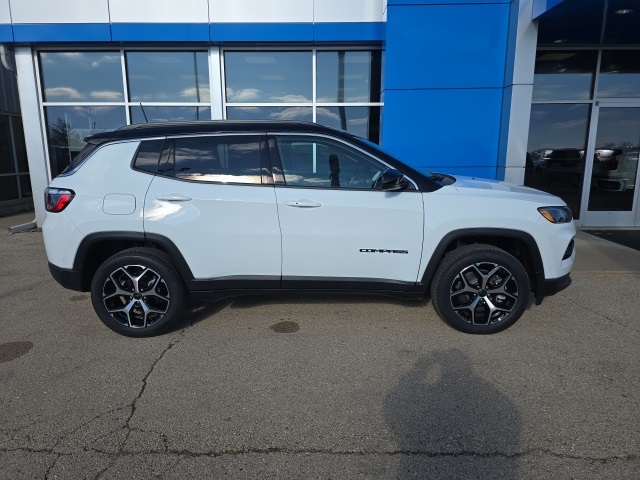 2026 Jeep Compass Limited photo 2