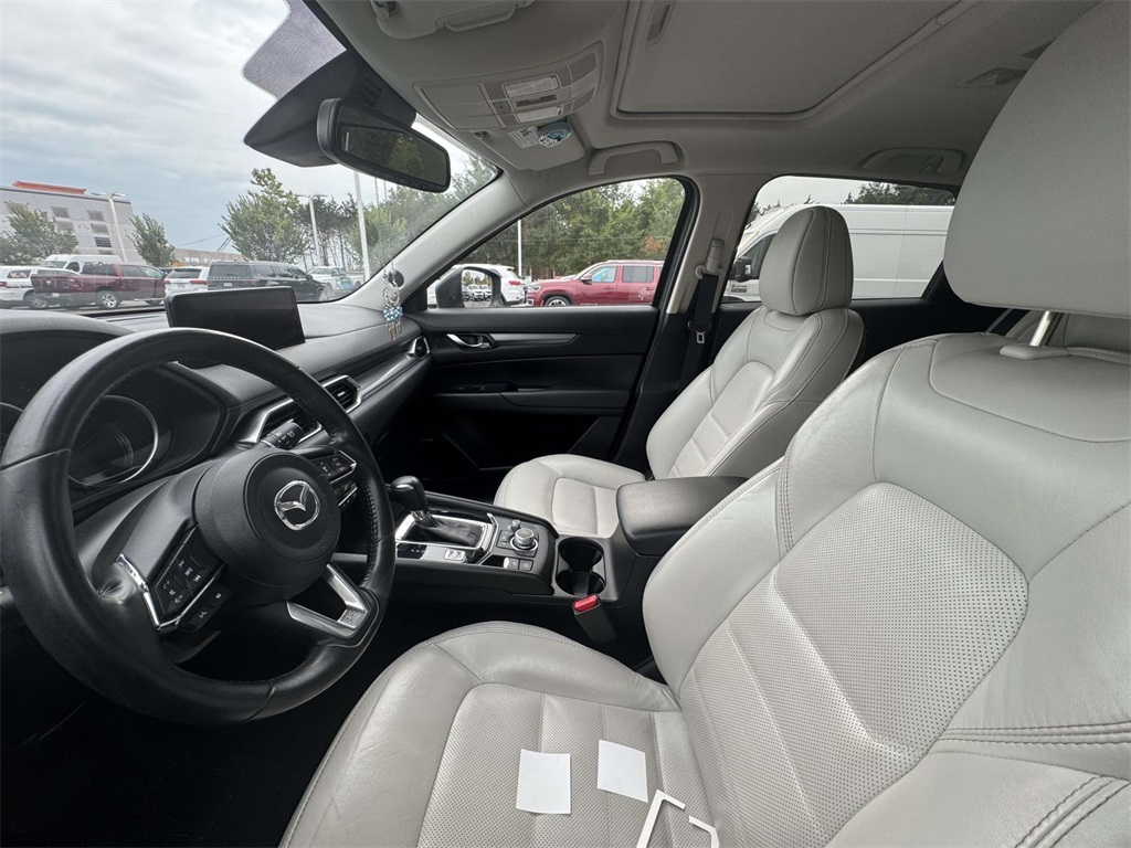 2021 Mazda CX-5 Touring photo 5