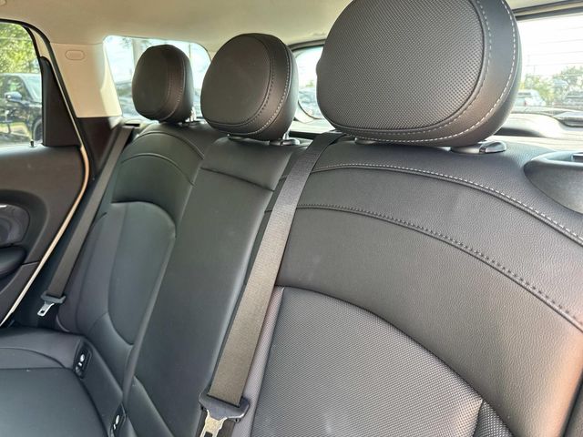 2018 Mini Cooper Base S photo 11