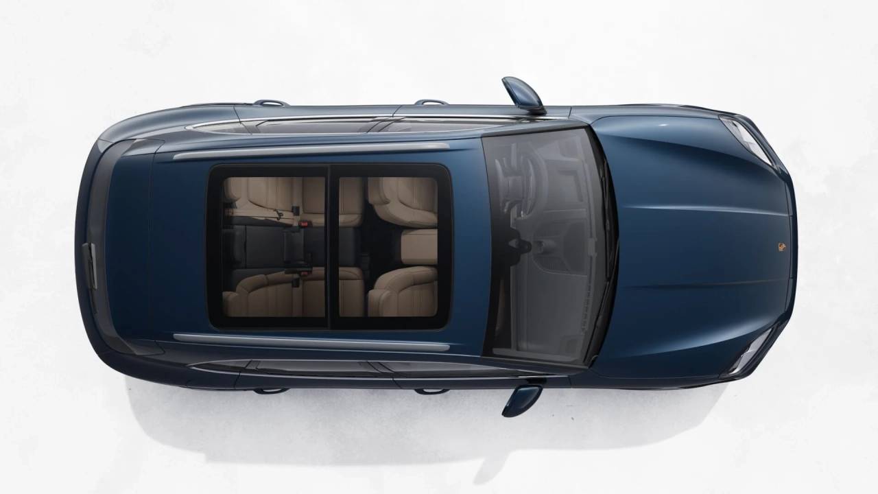 2026 Porsche Cayenne S photo 4