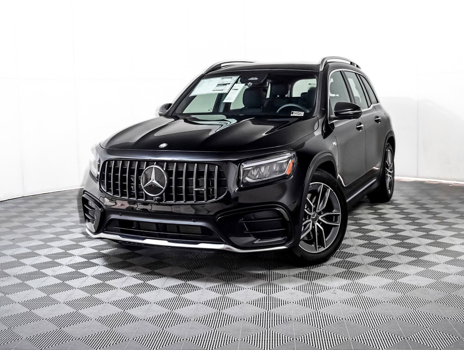 2026 Mercedes-Benz GLB