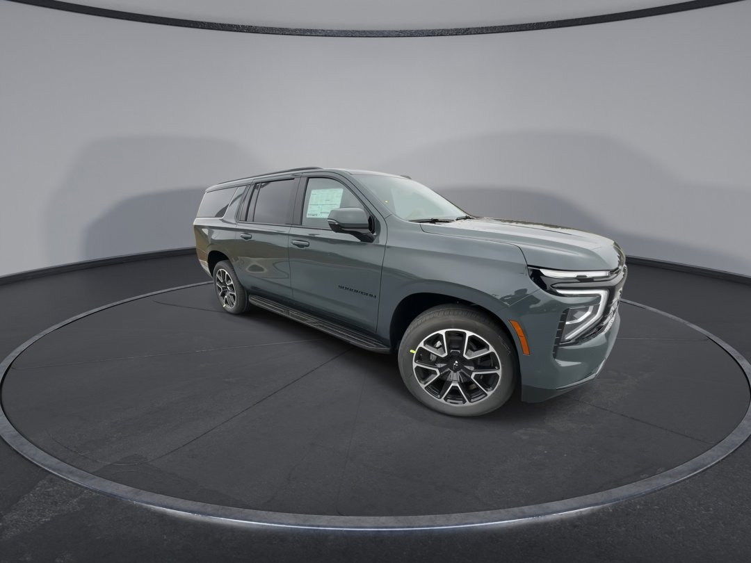 2026 Chevrolet Suburban RST photo 2