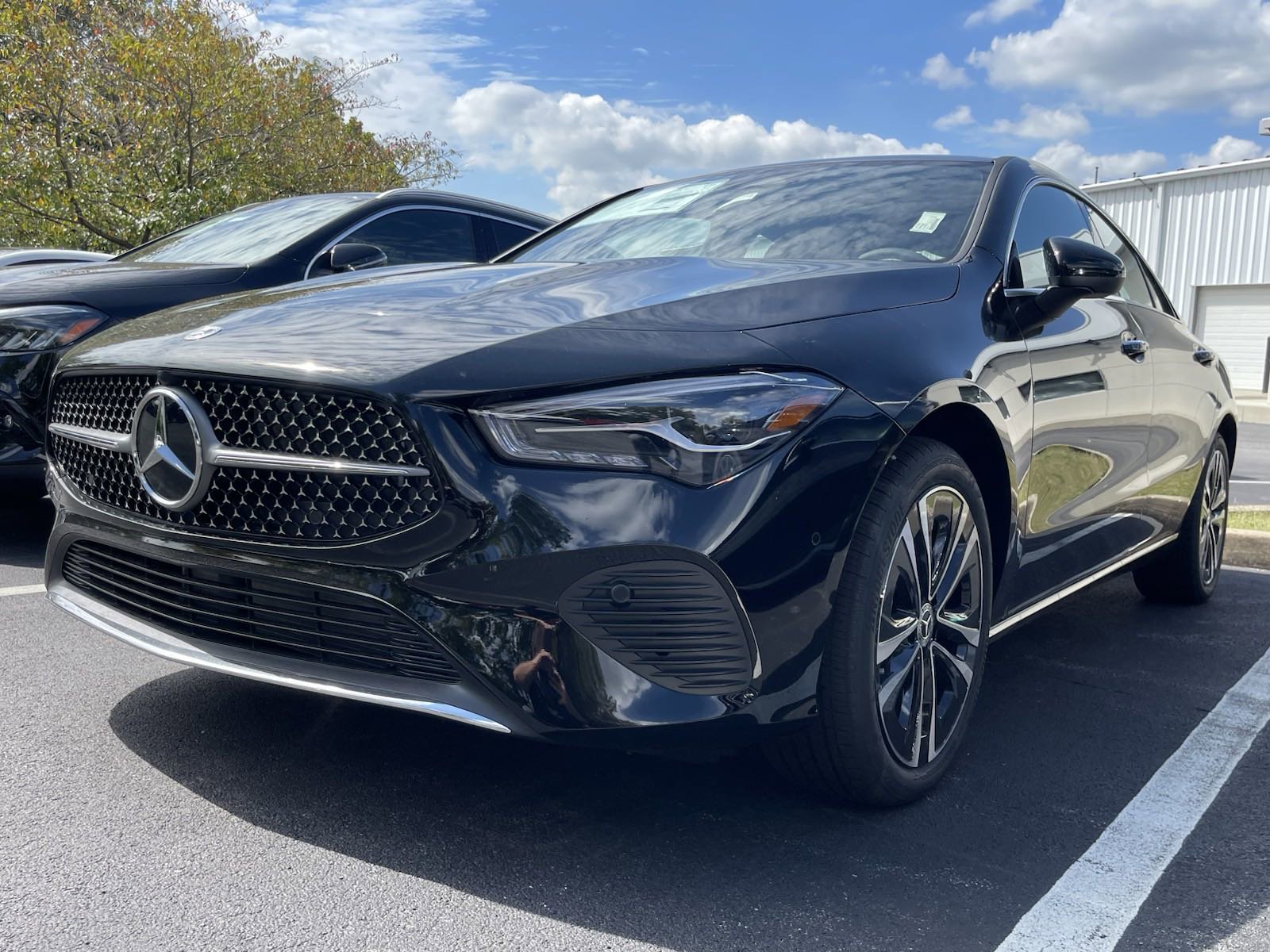 2025 Mercedes Benz CLA 250 4MATIC photo 3