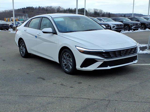 2026 Hyundai Elantra Blue's photo