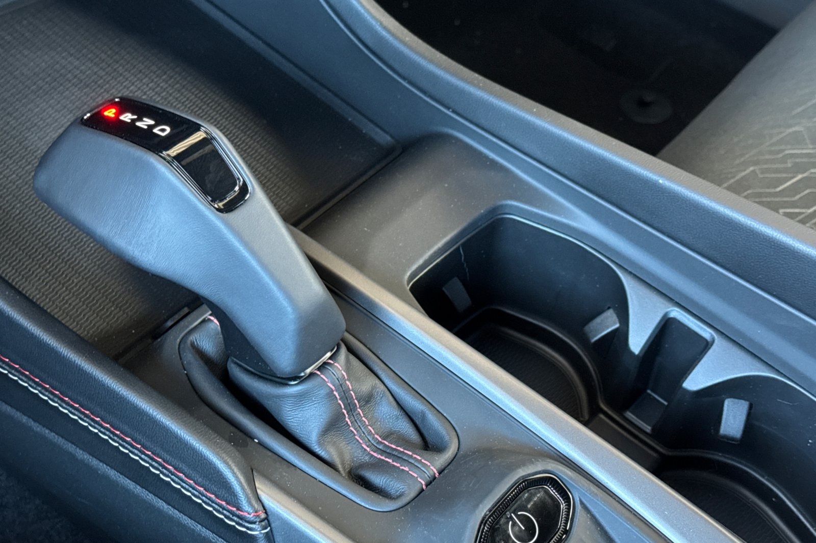 2025 Dodge Charger R/T photo 19