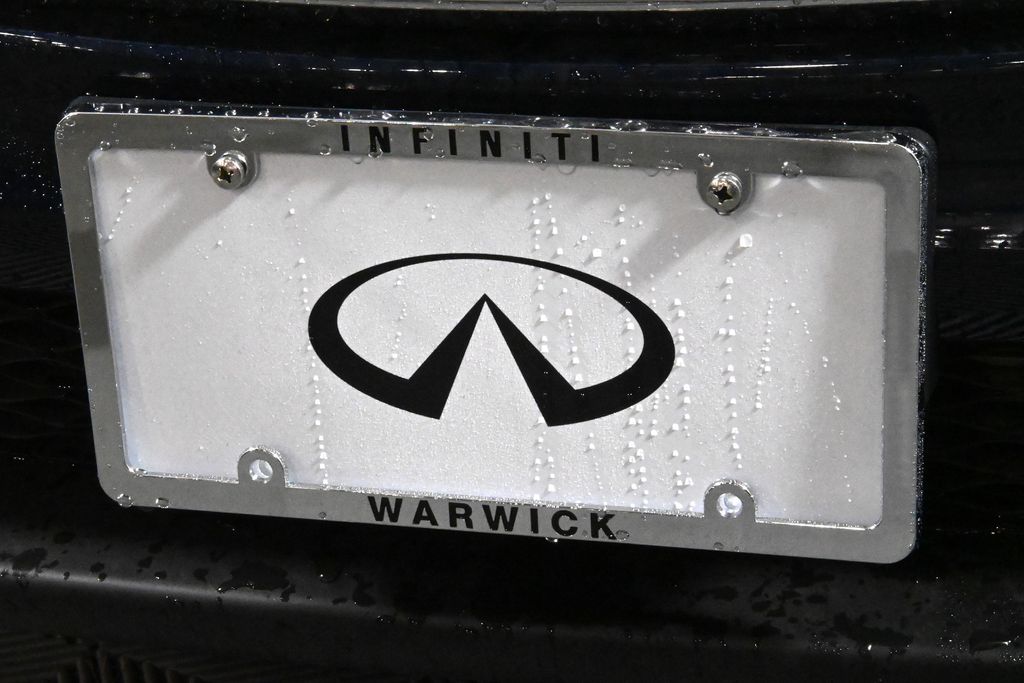 2025 Infiniti QX50 Luxe photo 13