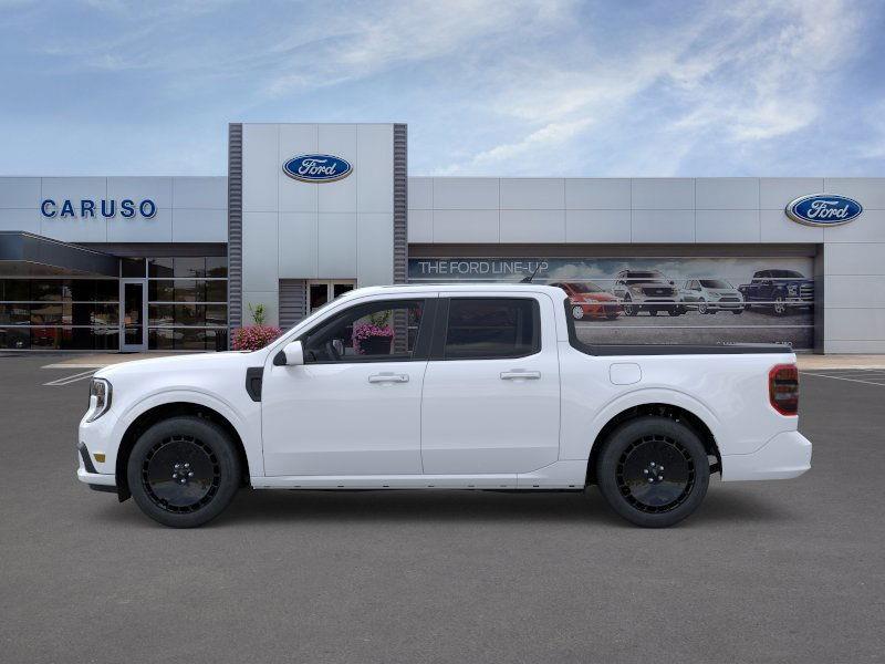 2025 Ford Maverick photo 3