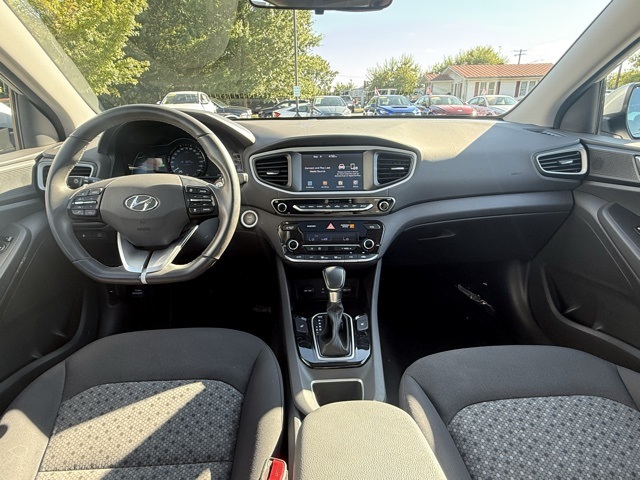 2018 Hyundai Ioniq SEL photo 19