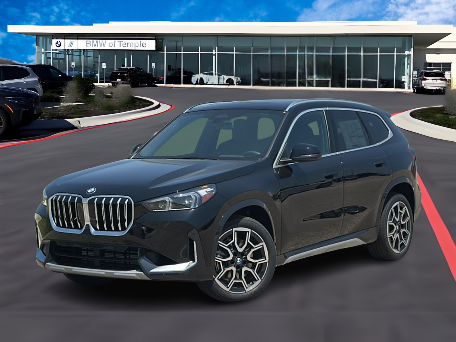 2025 BMW X1 28i's photo