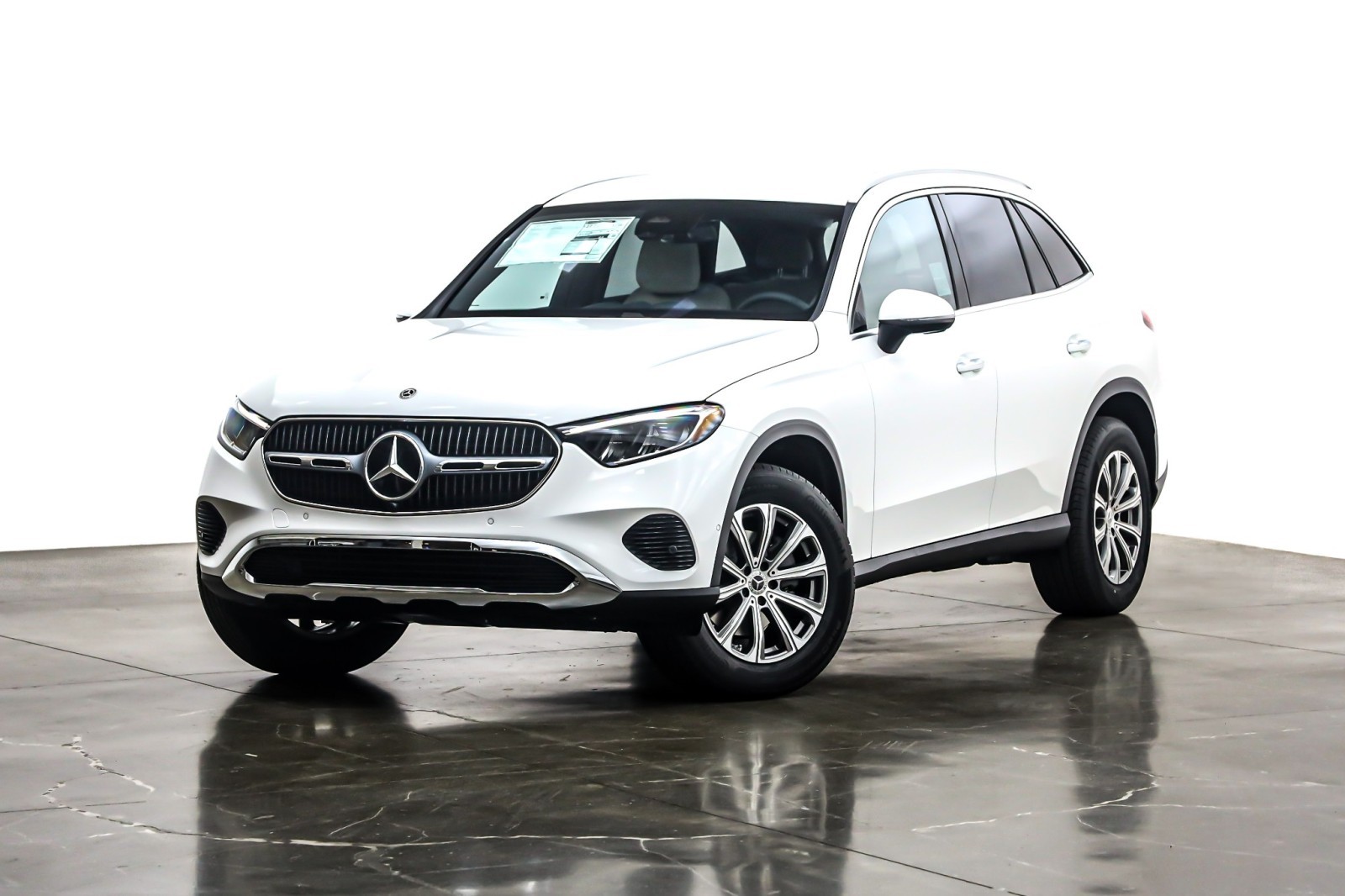 2026 Mercedes-Benz GLC