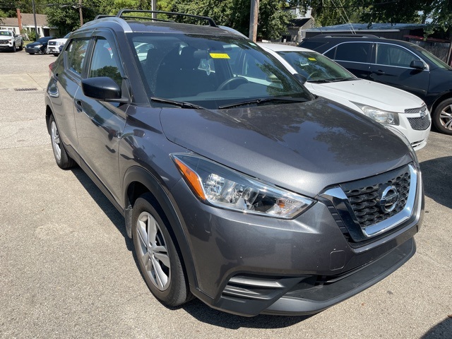 2019 Nissan Kicks S photo 10