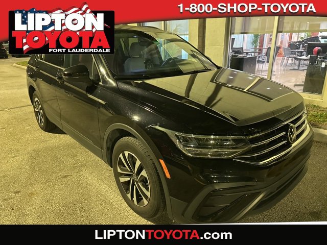 2024 Volkswagen Tiguan S's photo