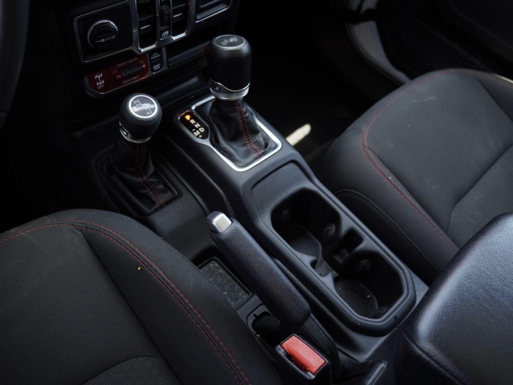 2023 Jeep Wrangler Rubicon photo 19