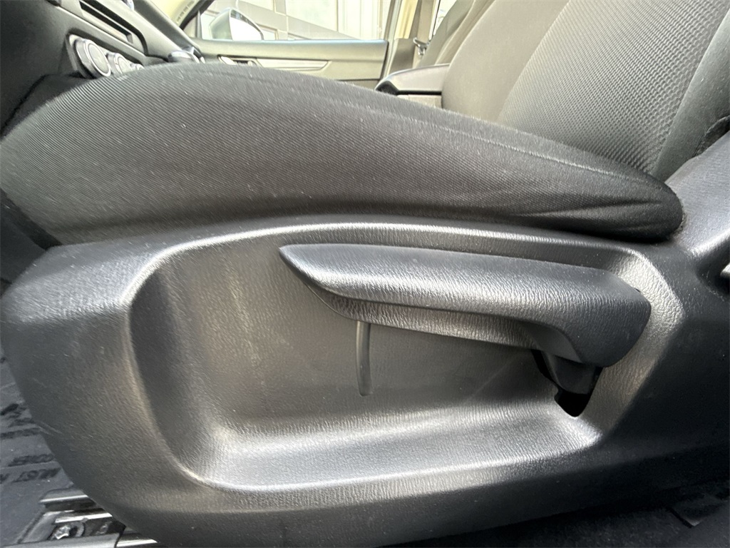 2023 MAZDA CX-5 - Image 11