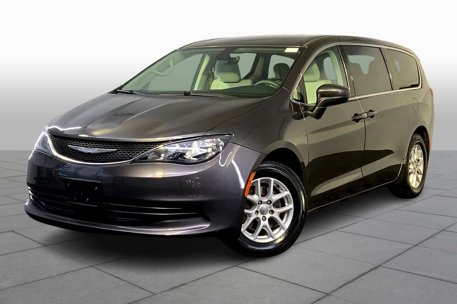 2017 Chrysler Pacifica Touring