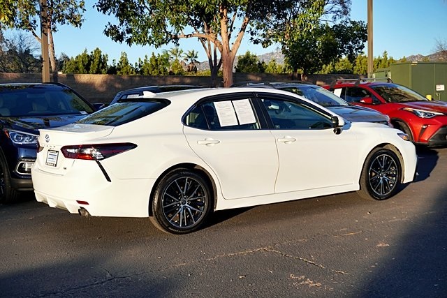 Used 2021 White Toyota SE Nightshade image 7