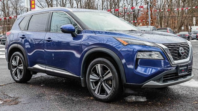 2023 Nissan Rogue SL's photo