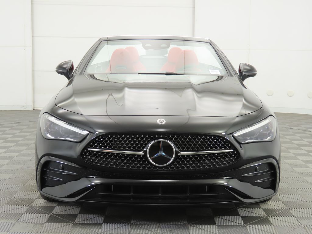 2025 Mercedes Benz CLE 450 4MATIC photo 2