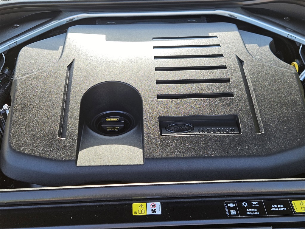 2023 Land Rover Range Rover SE photo 25