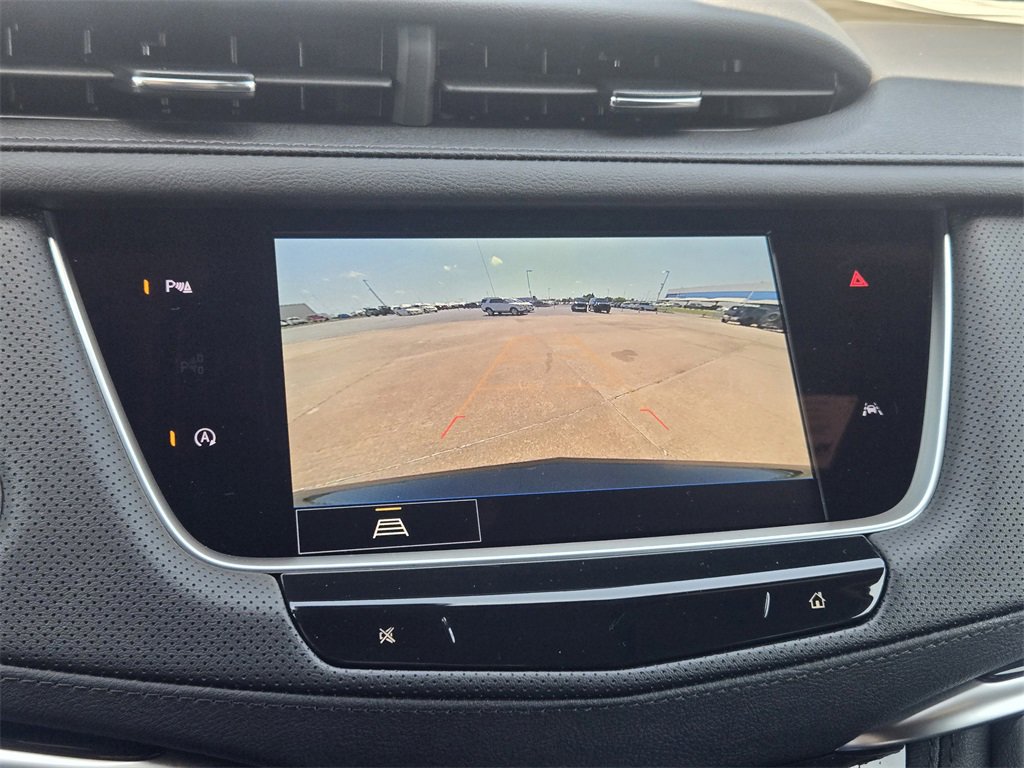 2025 Cadillac XT6 Luxury photo 15