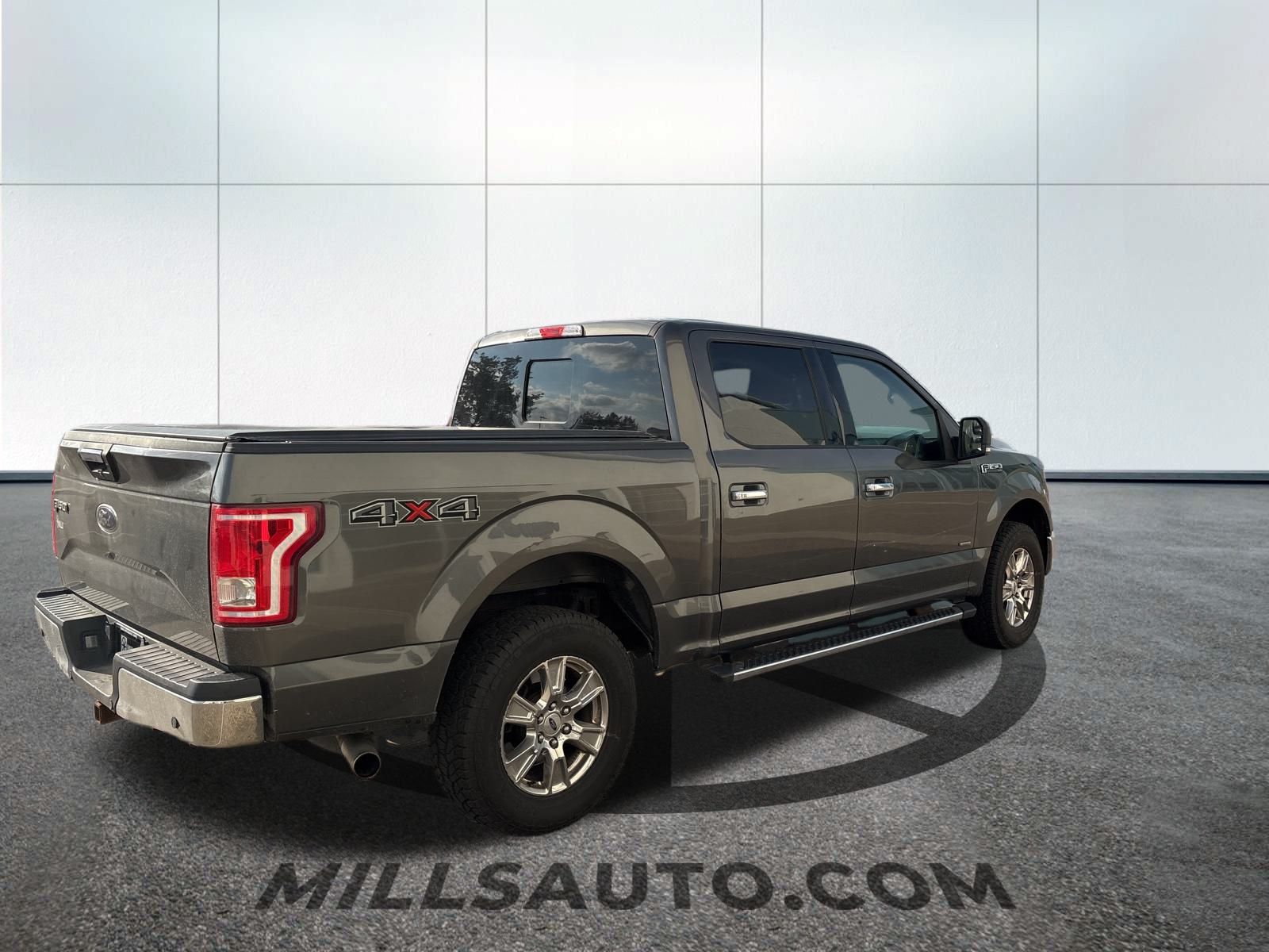 2016 Ford F-150 XLT photo 4
