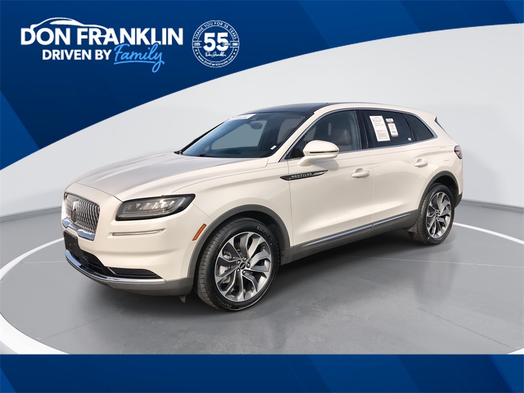 2022 Lincoln Nautilus Reserve's photo