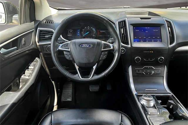 2020 Ford Edge SEL photo 6
