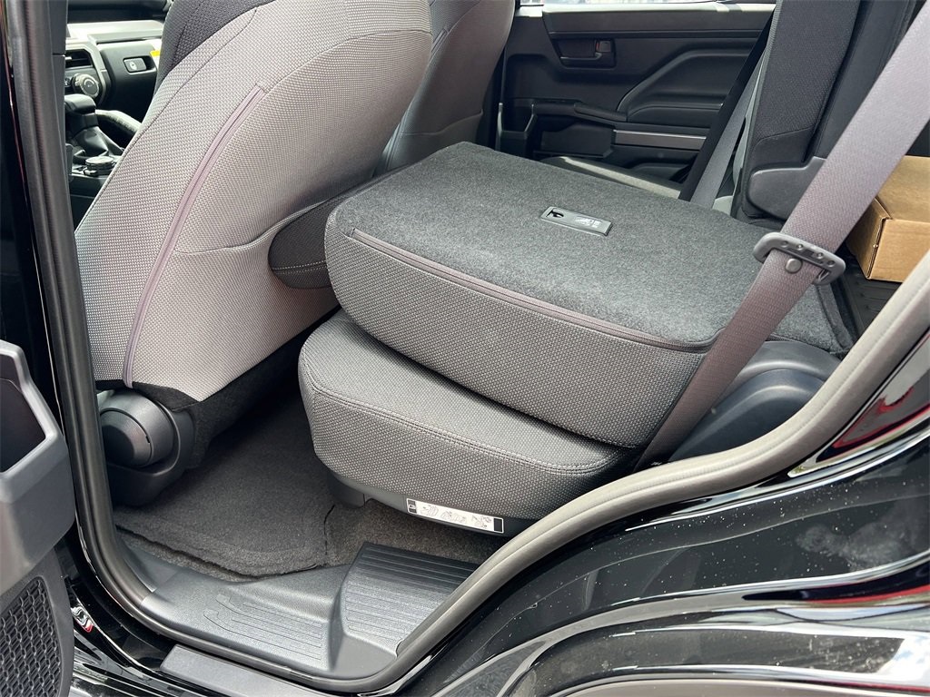 2025 Toyota 4Runner photo 20