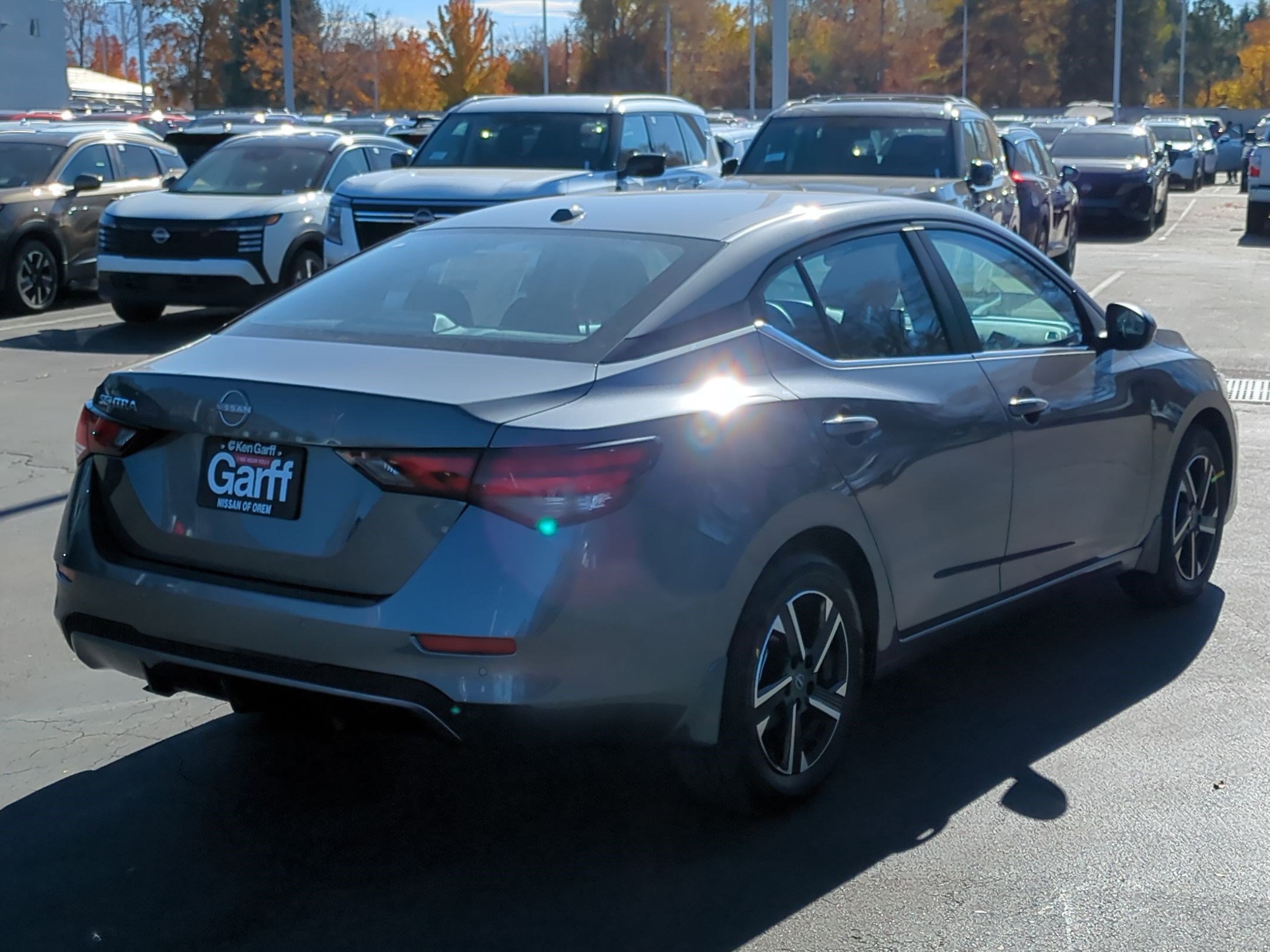 2025 Nissan Sentra SV photo 3