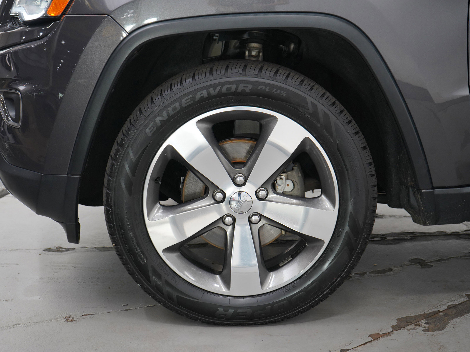 2016 Jeep Grand Cherokee Limited photo 27