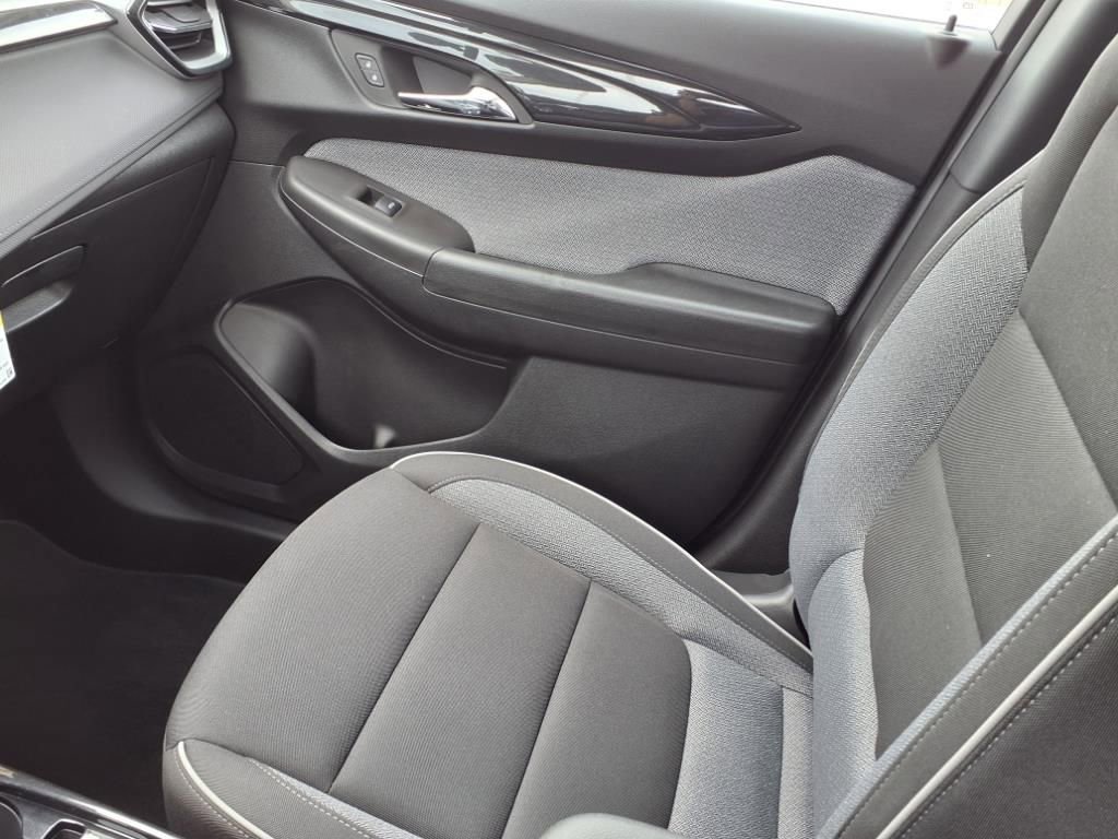 2025 Chevrolet Trailblazer LT photo 14
