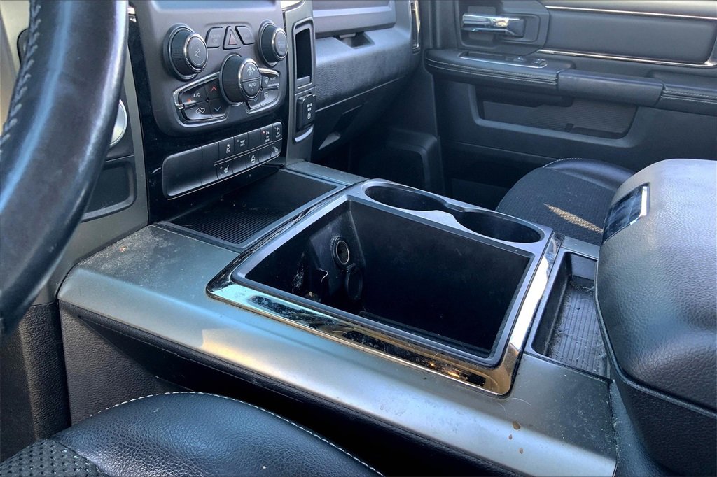 2015 Ram 1500 Sport photo 15