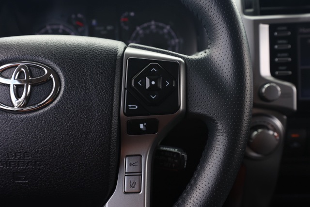 2024 Toyota 4Runner SR5 photo 25