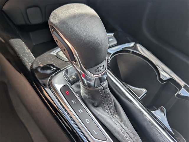 2025 Chevrolet Trax LT photo 17