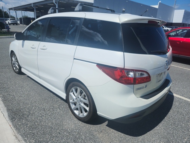 2012 Mazda Mazda5 Grand Touring photo 3