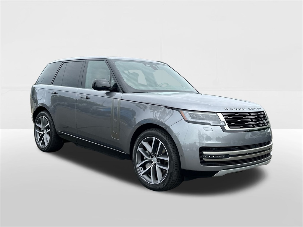 2025 Land Rover Range Rover SE photo 5