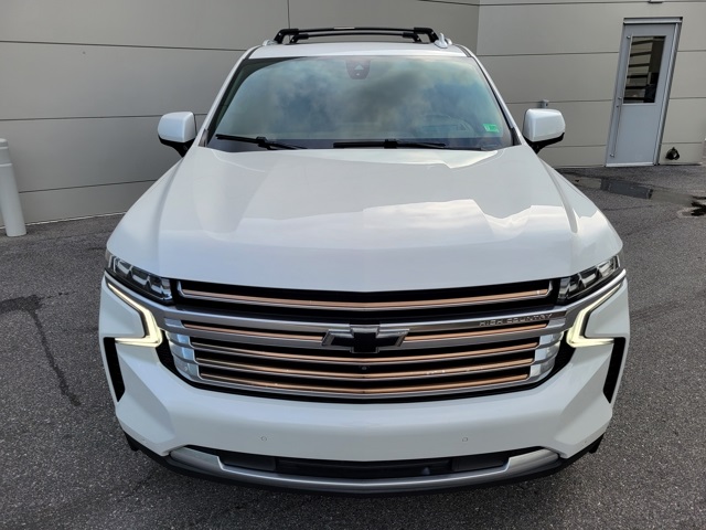 2021 Chevrolet Suburban High Country photo 13