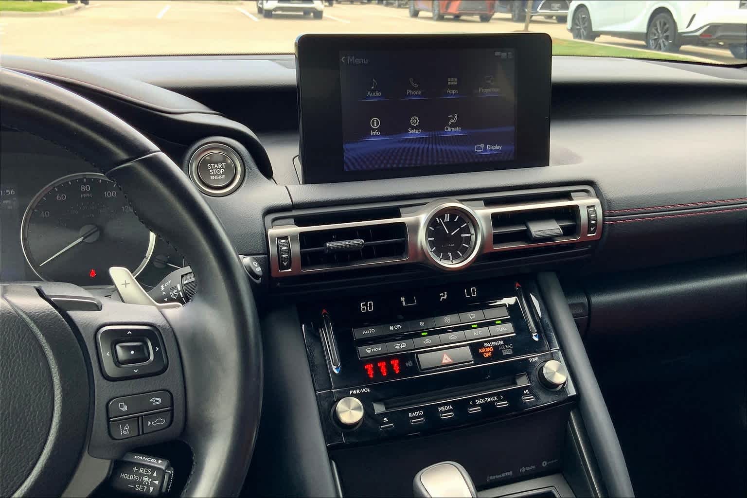 2021 Lexus IS 300 photo 6