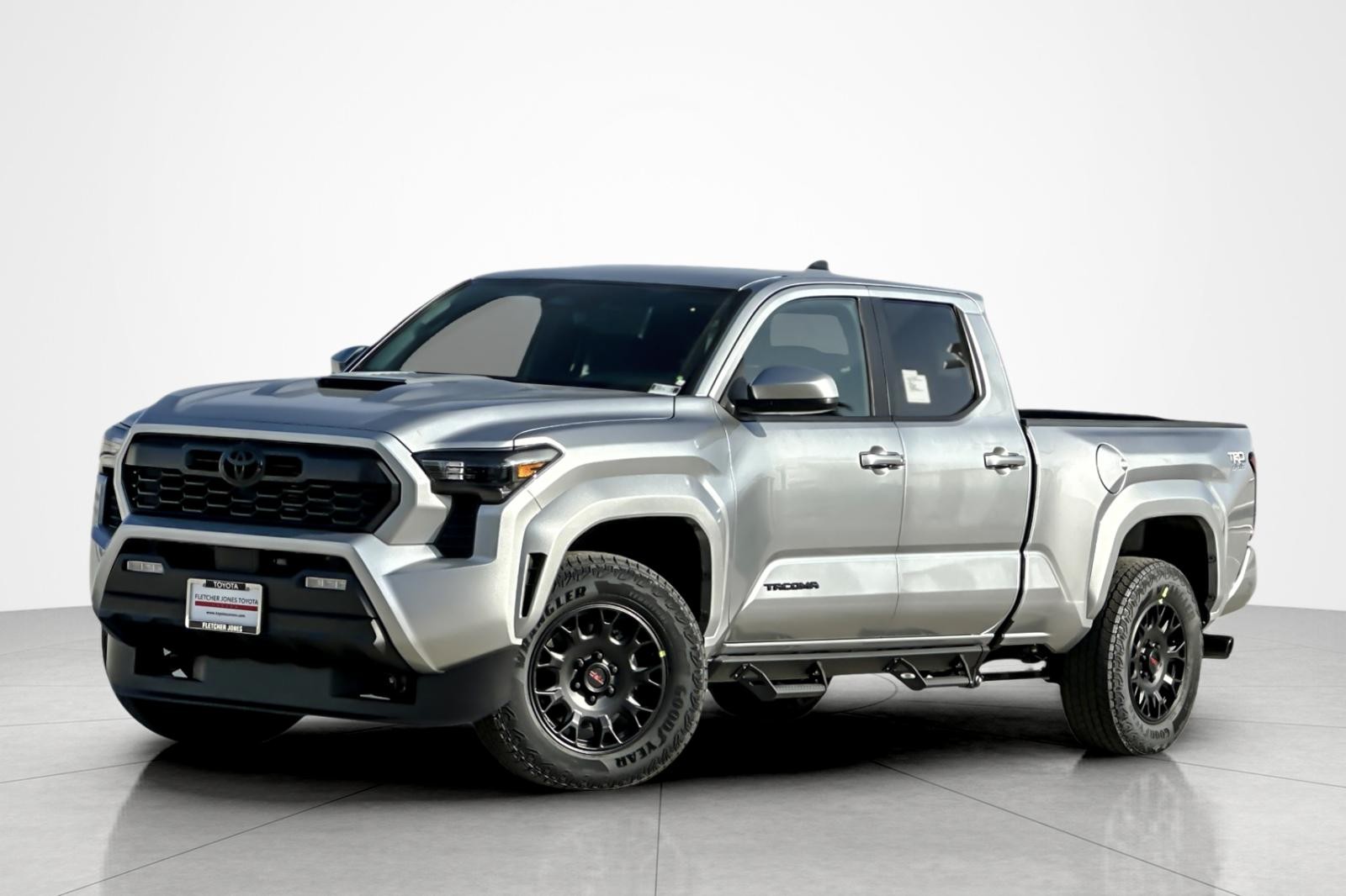 2026 Toyota Tacoma TRD Sport's photo