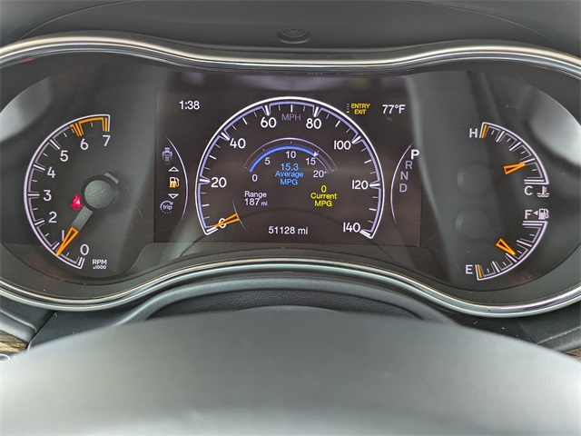 2019 Jeep Grand Cherokee Summit photo 28