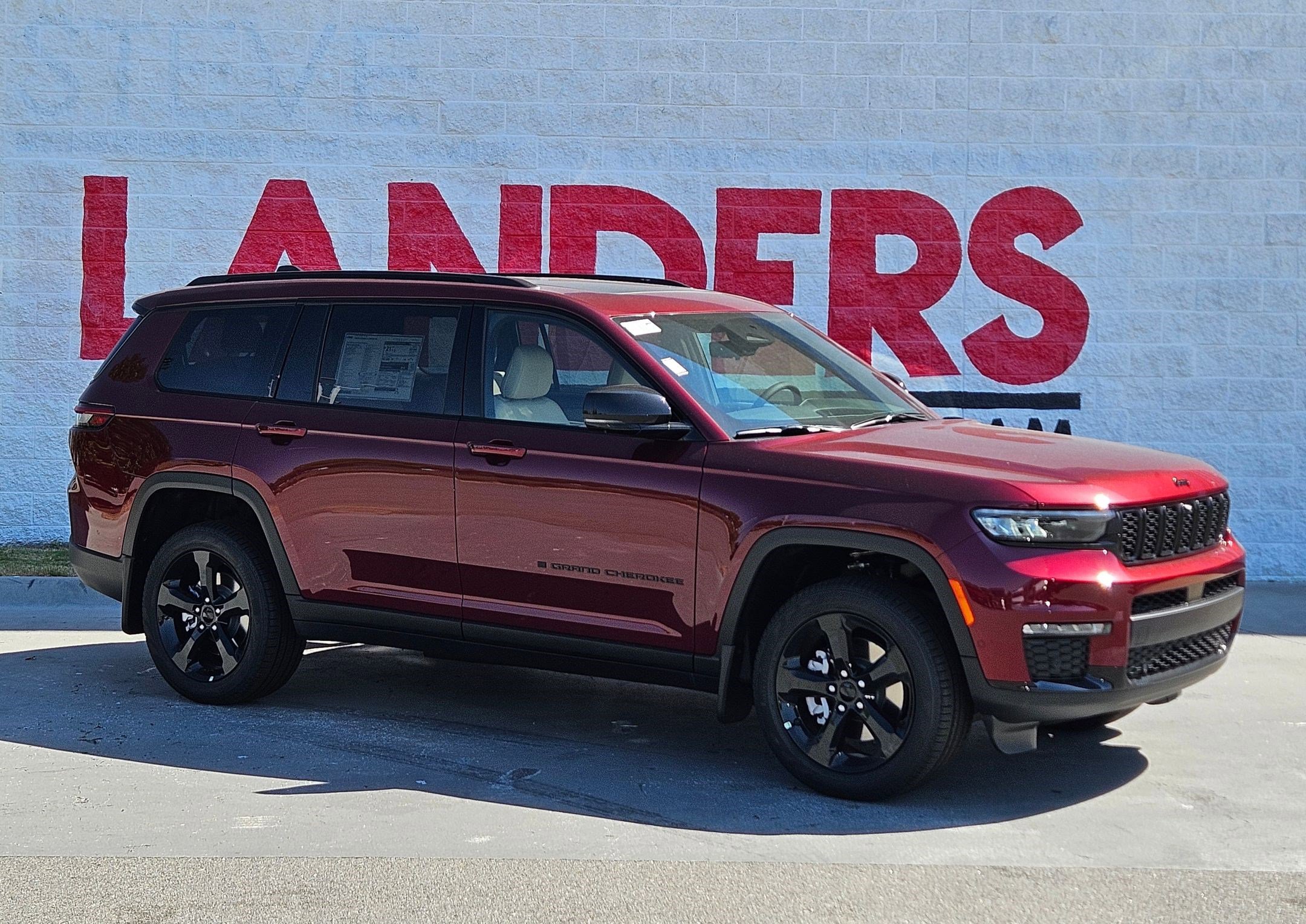 2025 Jeep Grand Cherokee L Limited's photo
