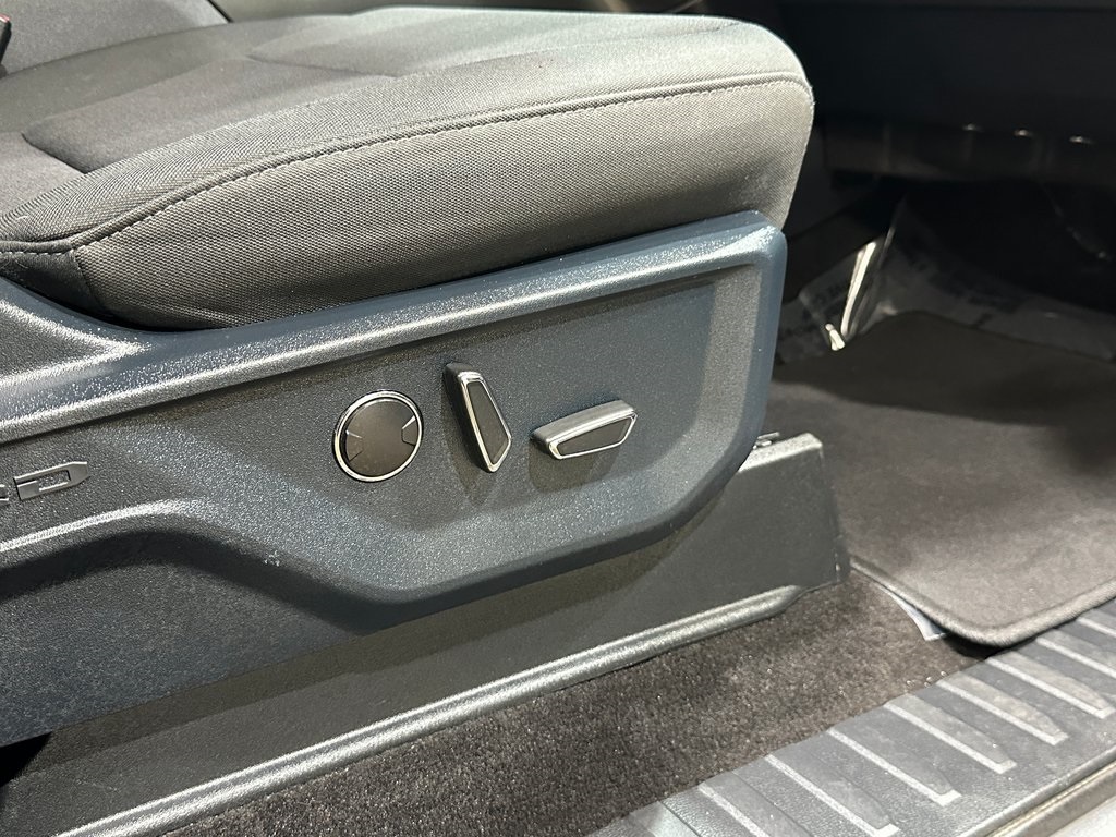 2021 Ford F-150 XLT photo 28