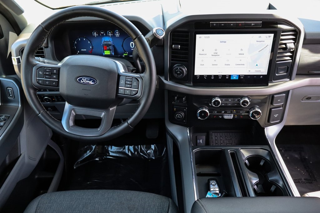 2024 Ford F-150 XLT photo 22