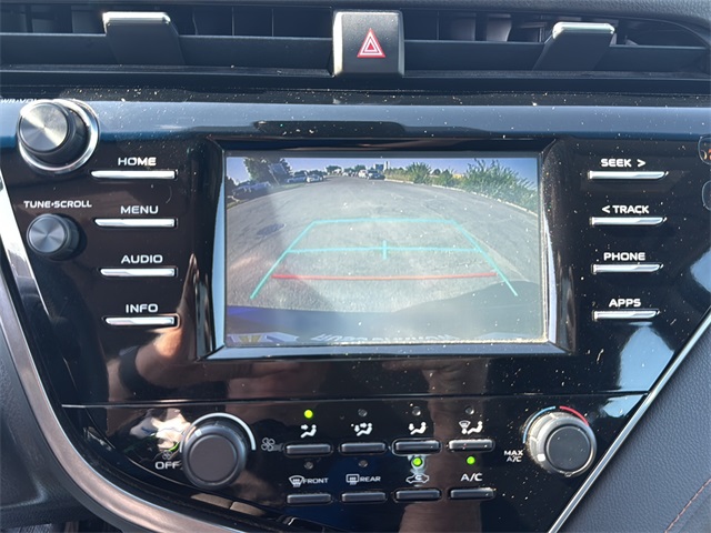 2018 Toyota Camry LE photo 20