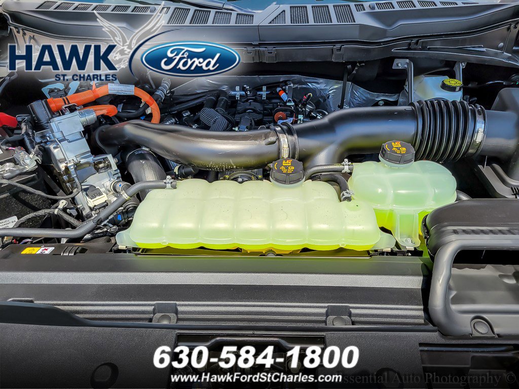2025 FORD F-150 - Image 17